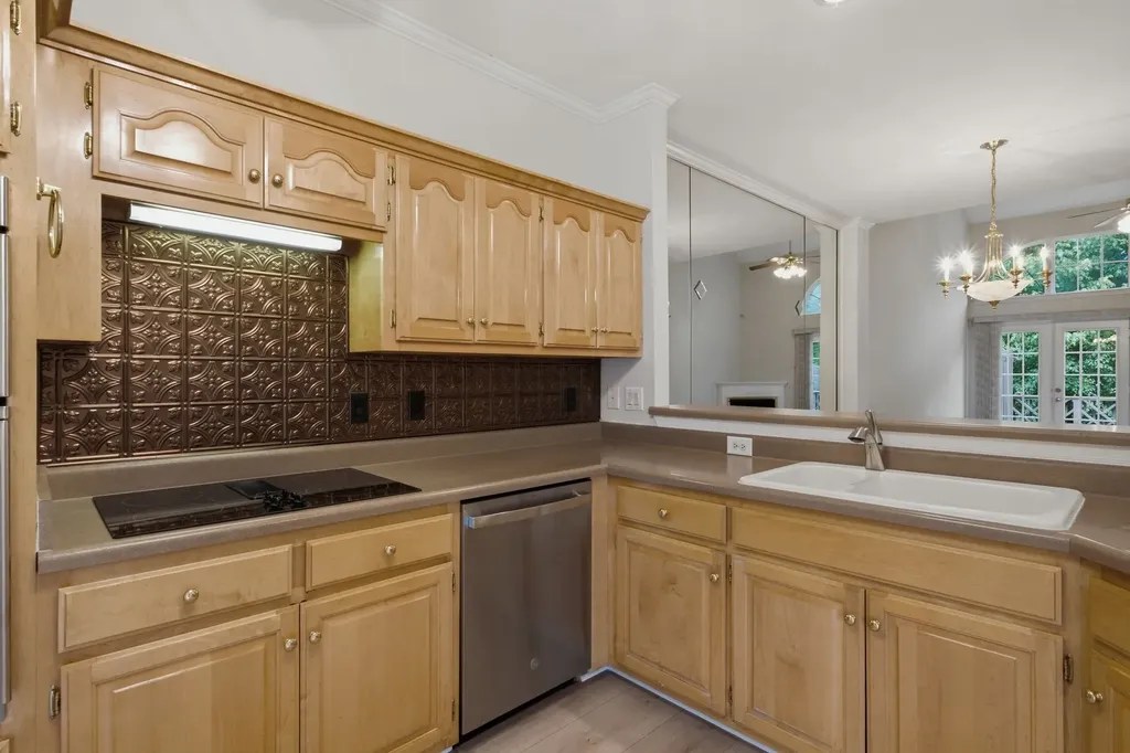 231 Green Harbor Road Old Hickory TN 37138