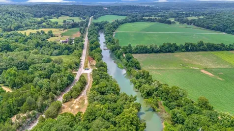 1076 Hwy 13 North Lobelville TN 37097