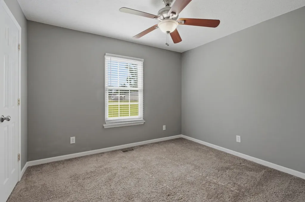 708 Eaglesham Drive Christiana TN 37037