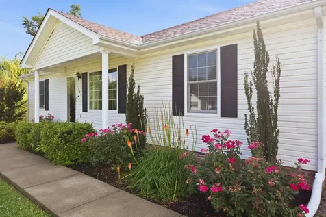 708 Eaglesham Drive Christiana TN 37037
