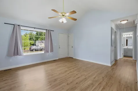 708 Eaglesham Drive Christiana TN 37037