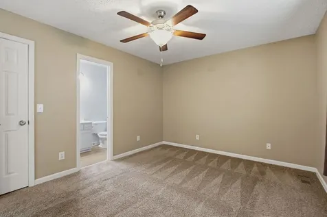 708 Eaglesham Drive Christiana TN 37037