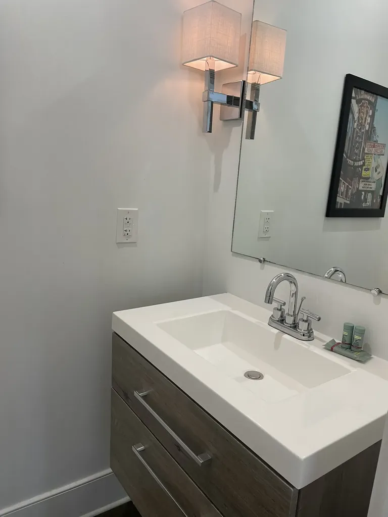 6511 Robertson Avenue Nashville TN 37209