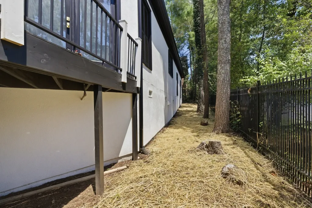 105 Burlington Court Nashville TN 37215
