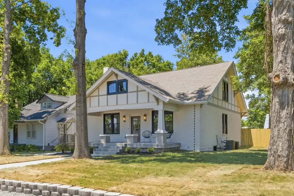 1207 Shelton Avenue Nashville TN 37216