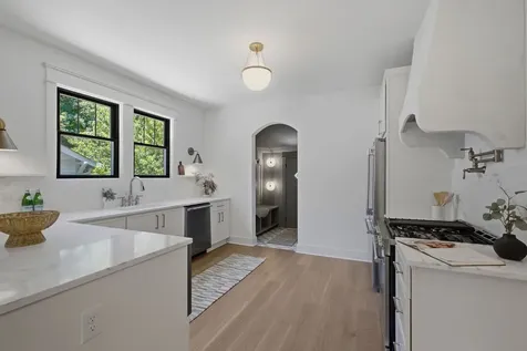1207 Shelton Avenue Nashville TN 37216