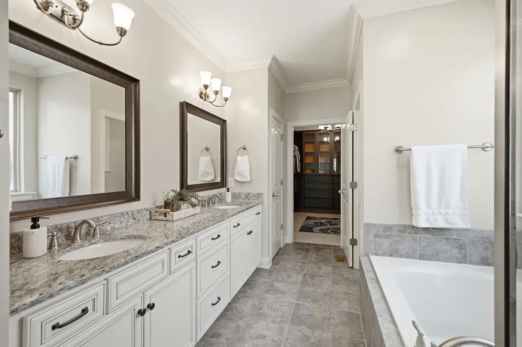 5146 Mountainbrook Circle Hermitage TN 37076