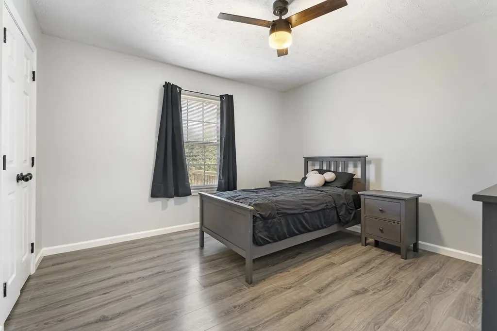 83 Farley Lane Hartsville TN 37074