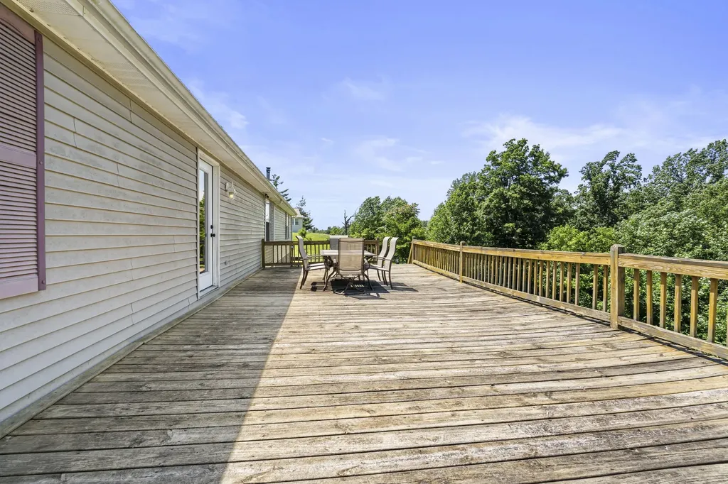 83 Farley Lane Hartsville TN 37074