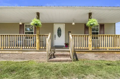 83 Farley Lane Hartsville TN 37074