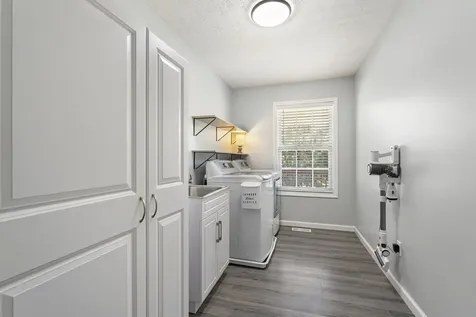 83 Farley Lane Hartsville TN 37074