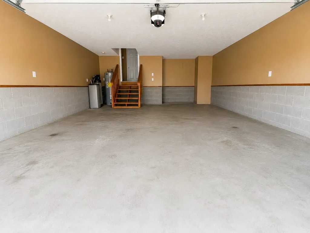 3510 Clover Hill Dr, S Clarksville TN 37043