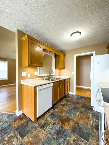 3510 Clover Hill Dr, S Clarksville TN 37043