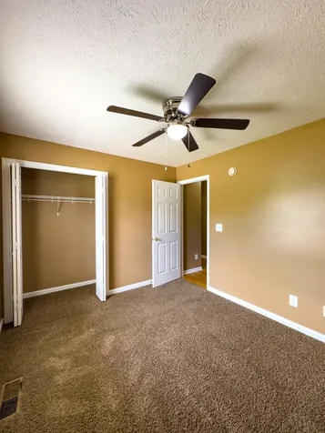 3510 Clover Hill Dr, S Clarksville TN 37043
