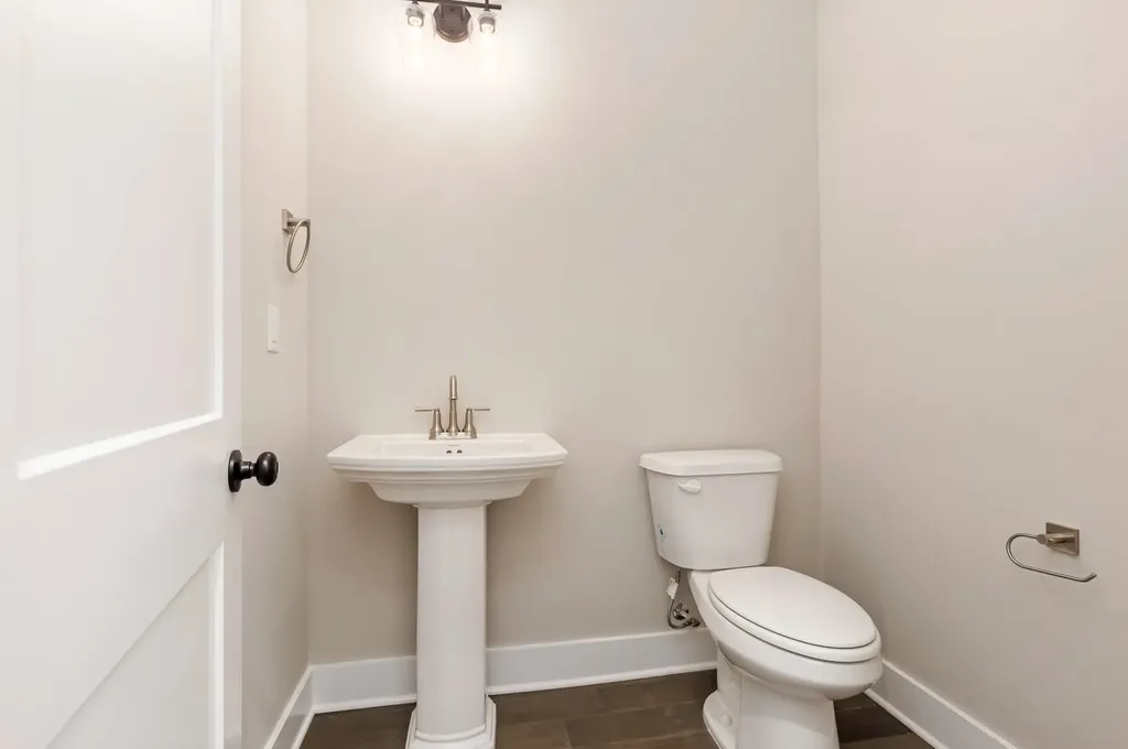 300 Jasmine Park Hermitage TN 37076