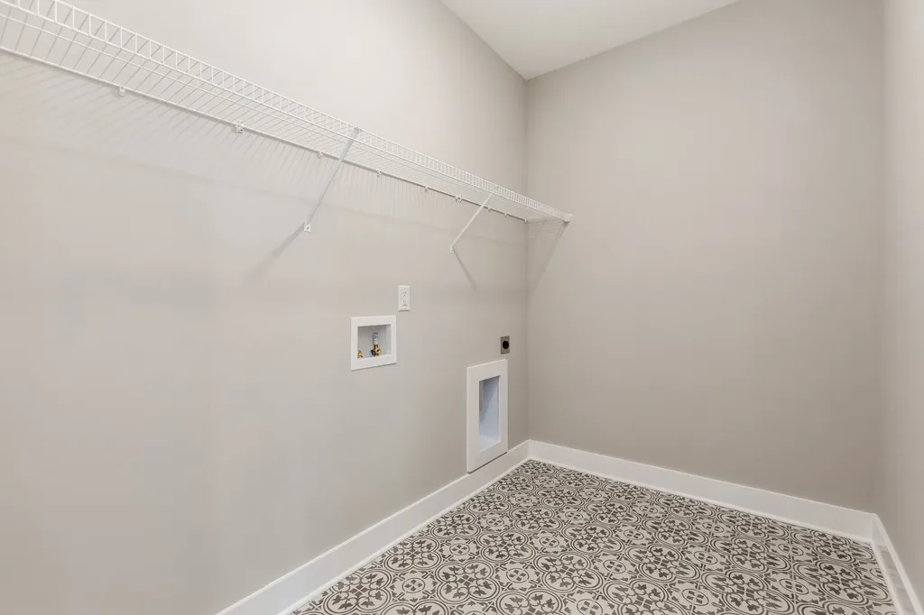 300 Jasmine Park Hermitage TN 37076