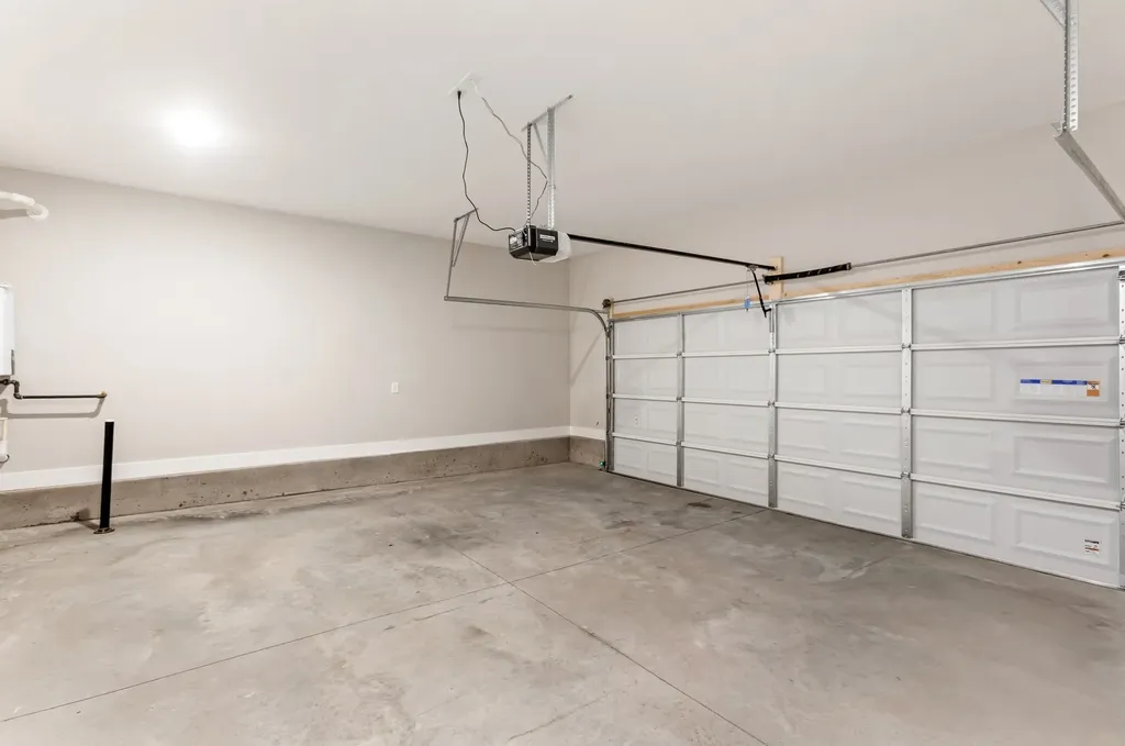 300 Jasmine Park Hermitage TN 37076