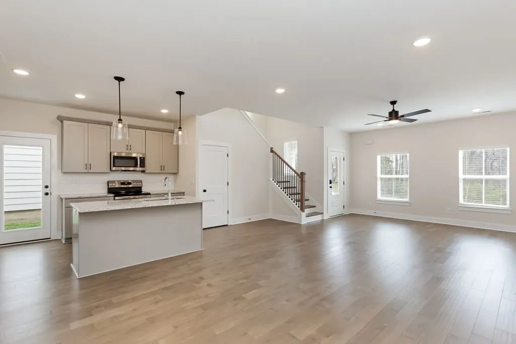 323 Jasmine Park Hermitage TN 37076