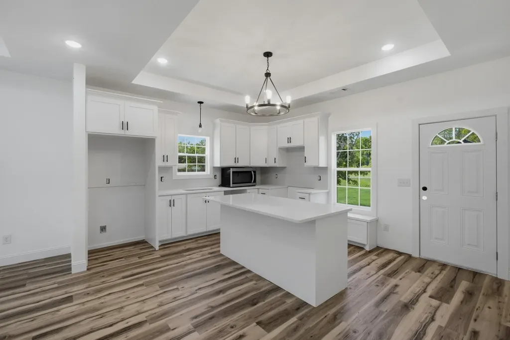 209 Armstrong Street Waverly TN 37185