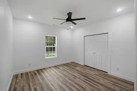 209 Armstrong Street Waverly TN 37185