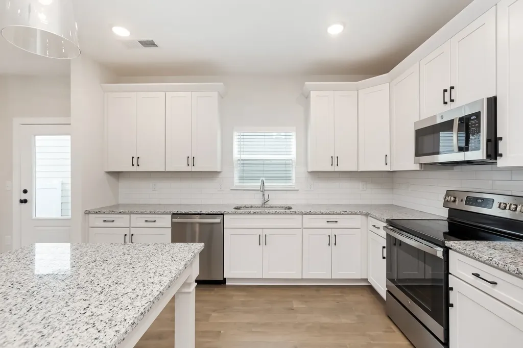 327 Jasmine Park Hermitage TN 37076