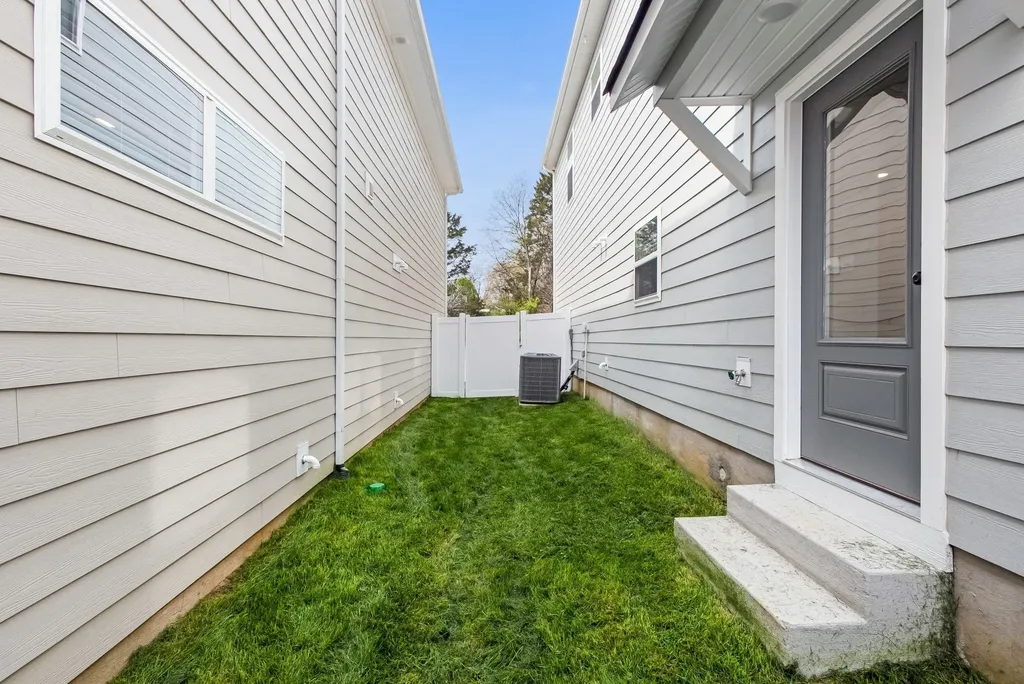 327 Jasmine Park Hermitage TN 37076