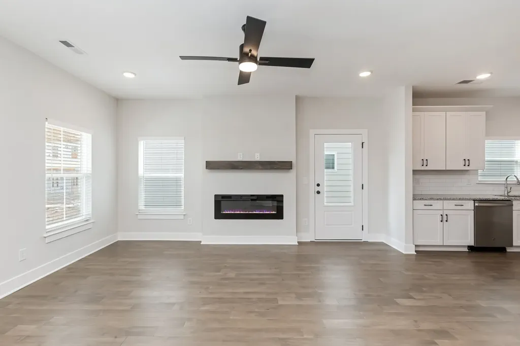 327 Jasmine Park Hermitage TN 37076
