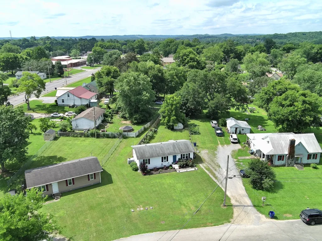 618 Coble Circle Shelbyville TN 37160