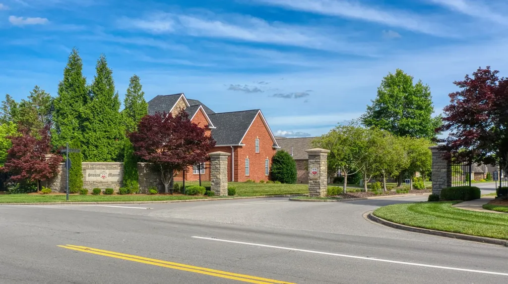 216 Hutchins Camp Trace Clarksville TN 37043