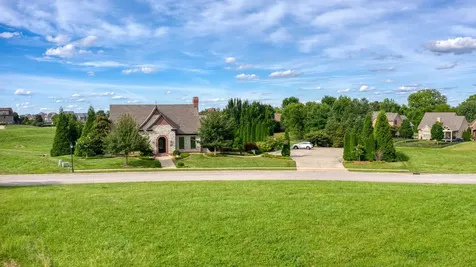 216 Hutchins Camp Trace Clarksville TN 37043