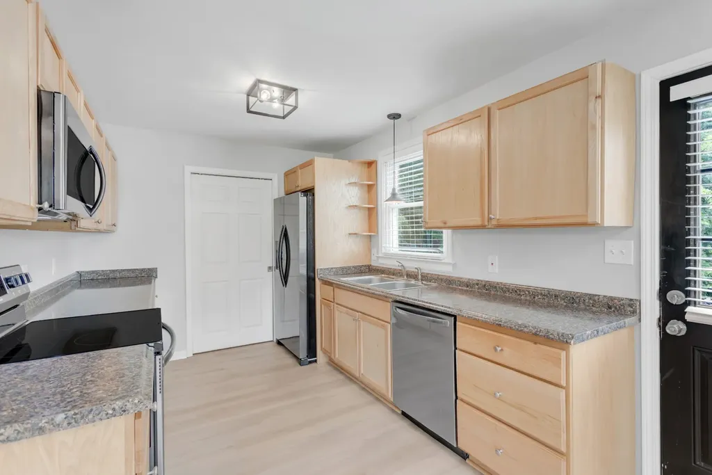 304 Lallemand Court Nashville TN 37211