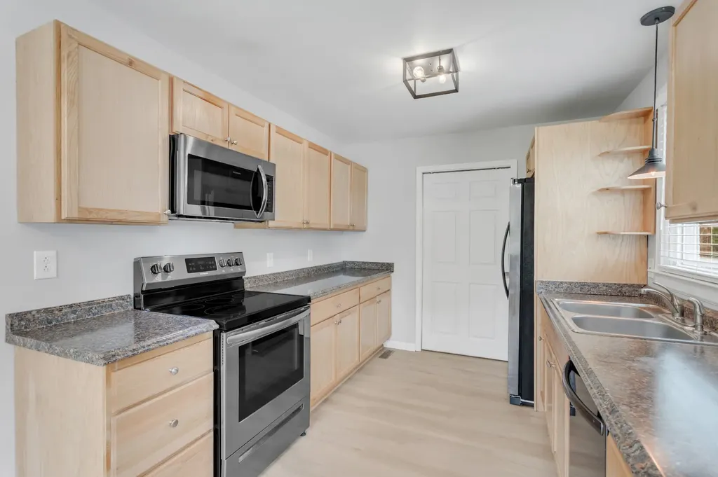 304 Lallemand Court Nashville TN 37211