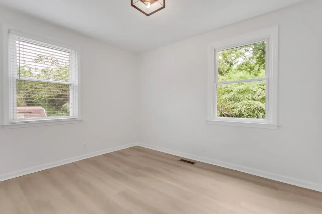 304 Lallemand Court Nashville TN 37211