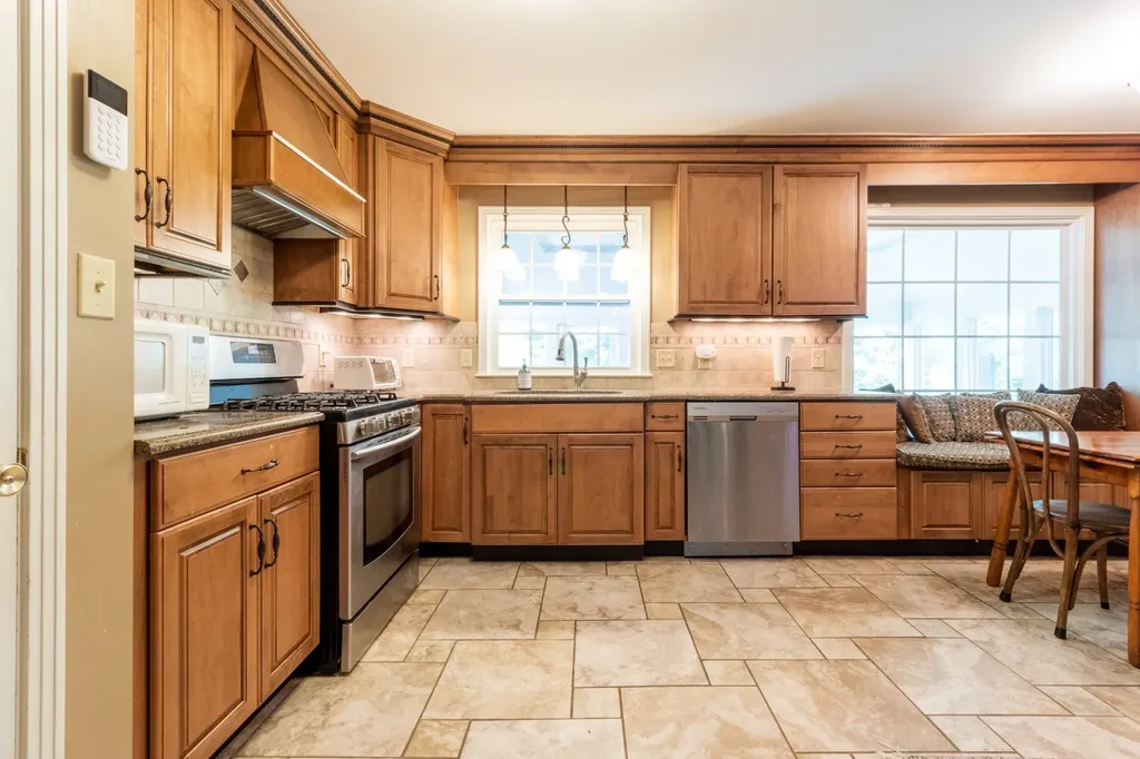 1735 Cedarcroft Drive Clarksville TN 37043