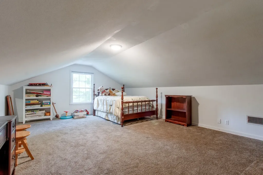 1735 Cedarcroft Drive Clarksville TN 37043