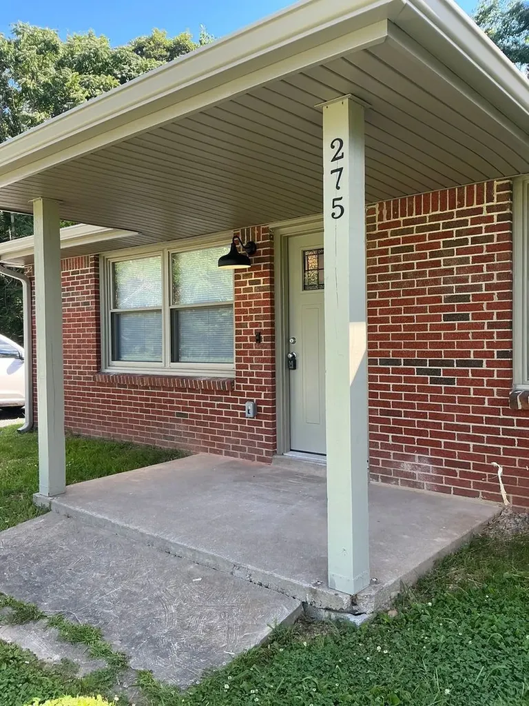275 Attaway Road Clarksville TN 37040