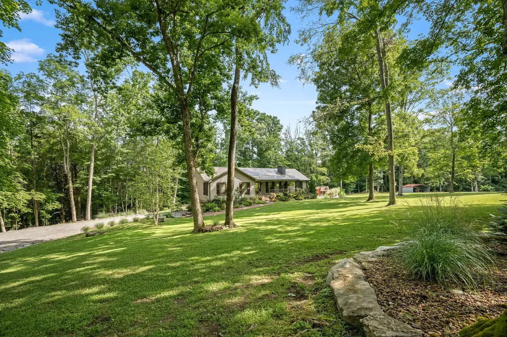 812 Tanglewood Drive Woodbury TN 37190