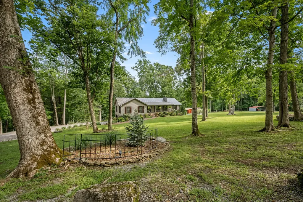 812 Tanglewood Drive Woodbury TN 37190