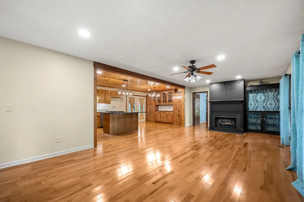 812 Tanglewood Drive Woodbury TN 37190