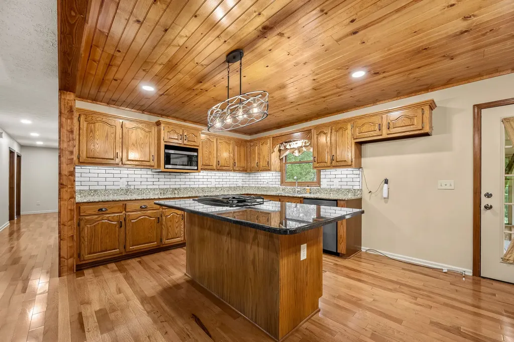 812 Tanglewood Drive Woodbury TN 37190
