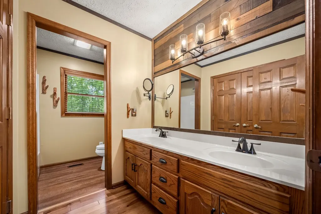 812 Tanglewood Drive Woodbury TN 37190