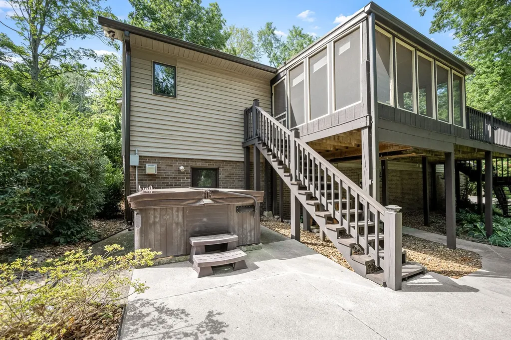 812 Tanglewood Drive Woodbury TN 37190