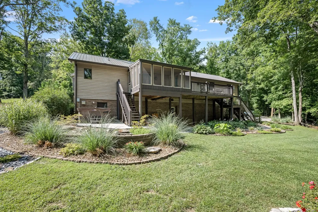 812 Tanglewood Drive Woodbury TN 37190