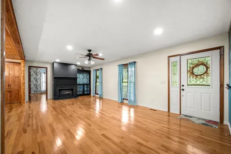 812 Tanglewood Drive Woodbury TN 37190