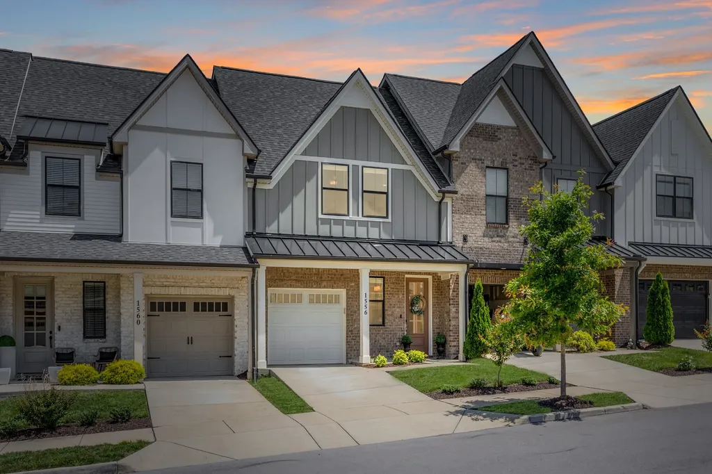 1556 Nickelby Place Thompsons Station TN 37179