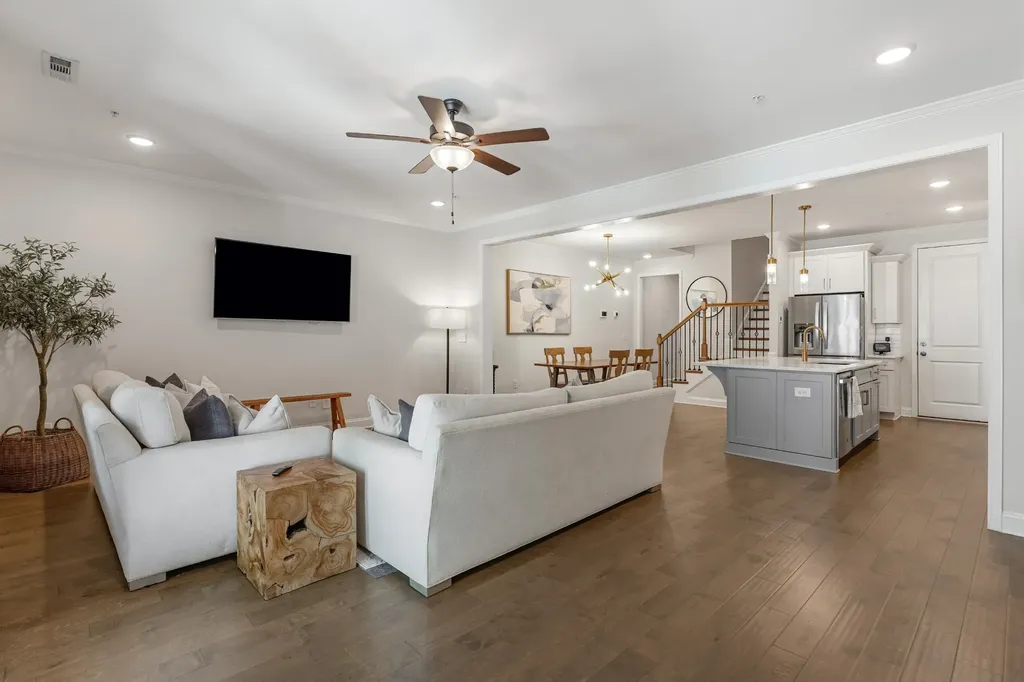 1556 Nickelby Place Thompsons Station TN 37179