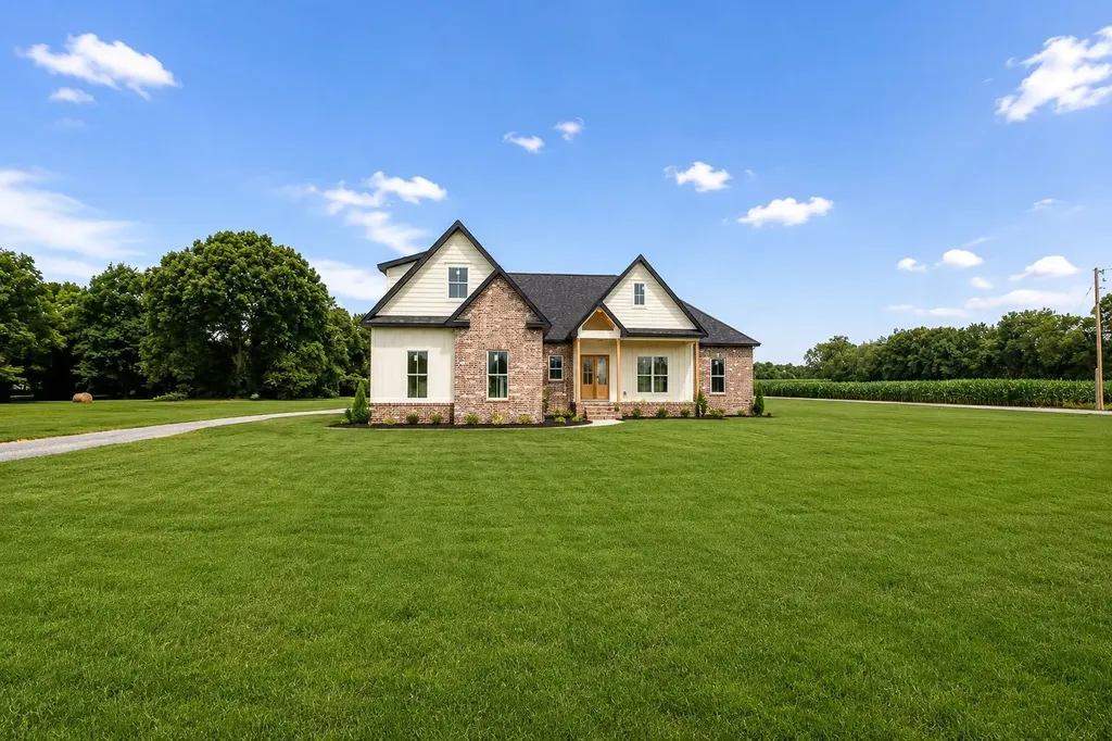 3371 Midland Road Shelbyville TN 37160