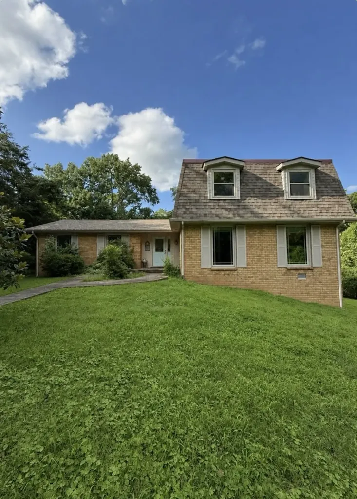 6560 Brownlee Drive Nashville TN 37205