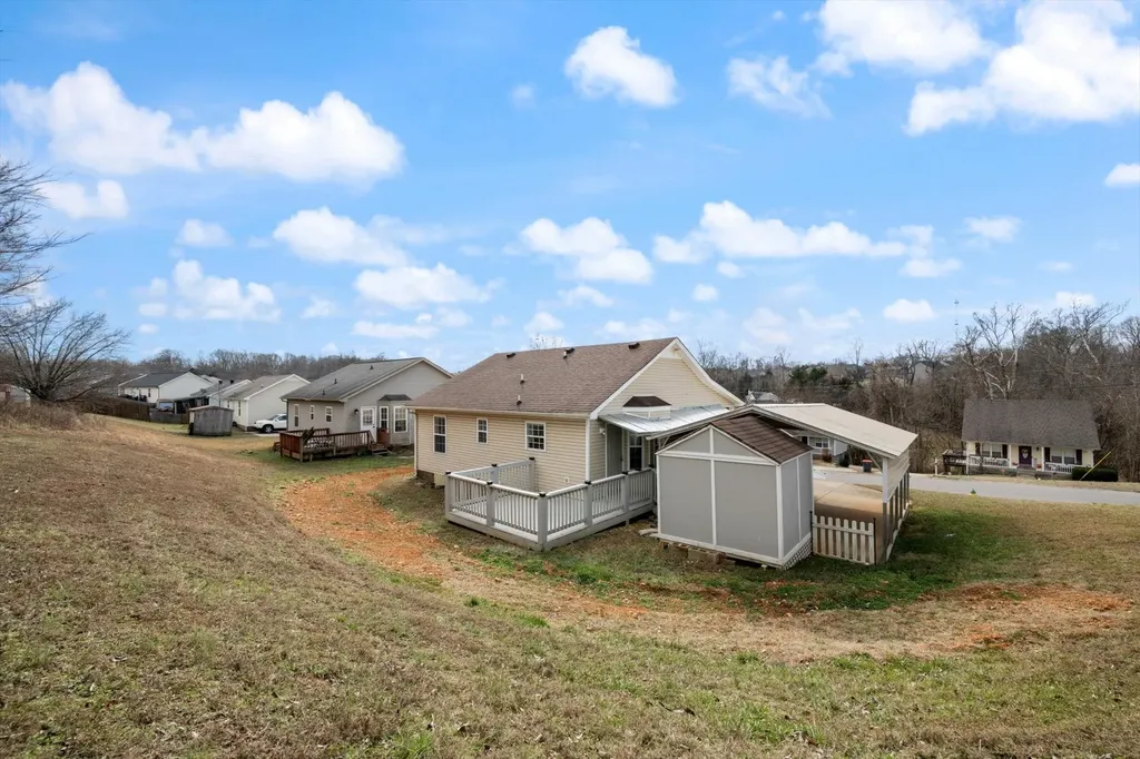 1007 Granny White Road Clarksville TN 37040