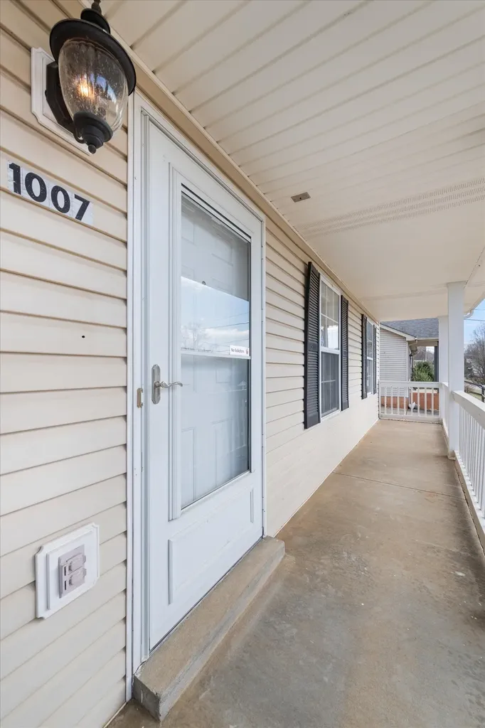 1007 Granny White Road Clarksville TN 37040